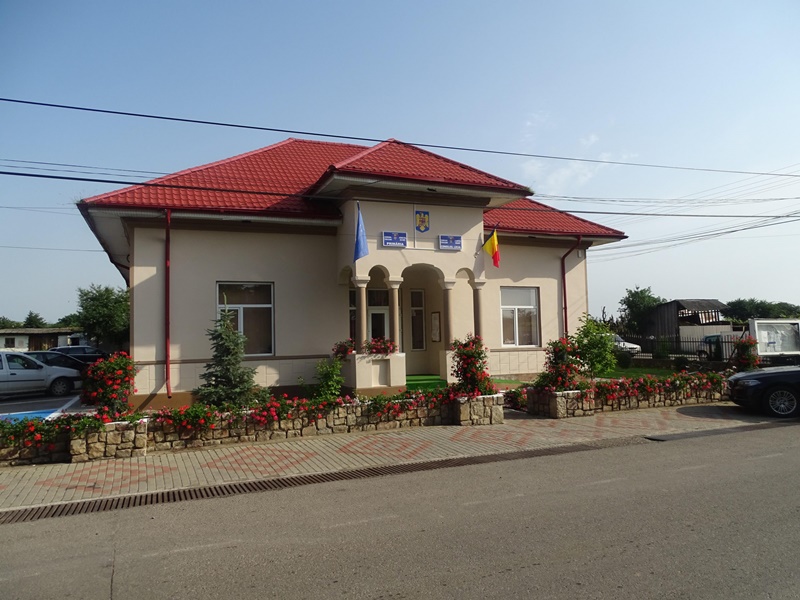 Proiect PNRR la Țibucani: Creșterea eficienței energetice și gestionarea inteligentă a energiei la Primăria comunei