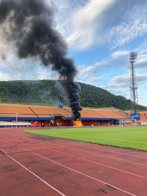 Foc la Stadionul Ceahlăul, ZCH NEWS - sursa ta de informații