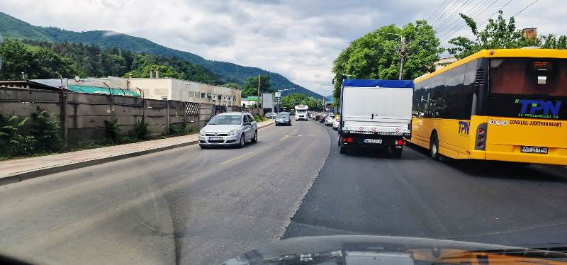 Video. Cât s-a asfaltat pe Dimitrie Leonida din stratul de uzură?