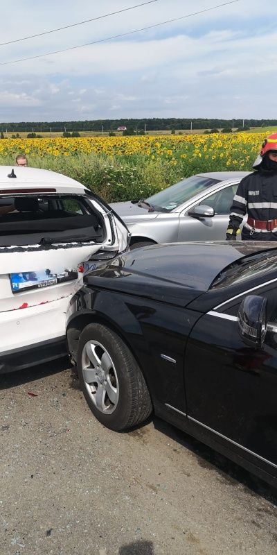 Carambol între trei autoturisme la Timișești, ZCH NEWS - sursa ta de informații