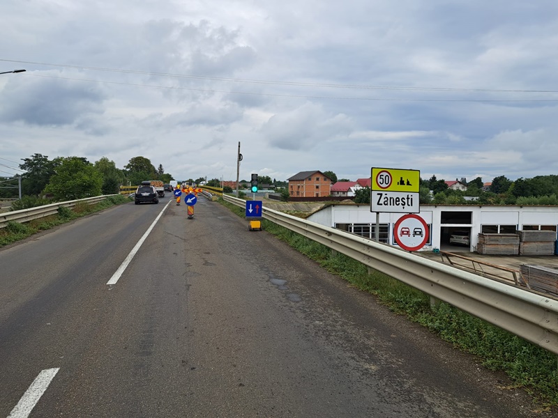 Atenție șoferi! Au început lucrările la podul Zănești, ZCH NEWS - sursa ta de informații