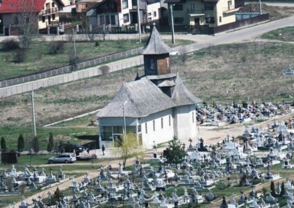Control ISU în cimitirul Pietricica după trei incendii la gunoaie, ZCH NEWS - sursa ta de informații