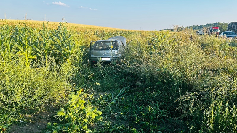FOTO. Salvatorii romaşcani au intervenit la un accident cu trei victime din Iaşi, ZCH NEWS - sursa ta de informații