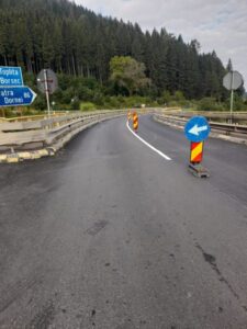 Atenţie şoferi! Lucrări la Viaductul Poiana Teiului, trafic dirijat cu semafoare, ZCH NEWS - sursa ta de informații