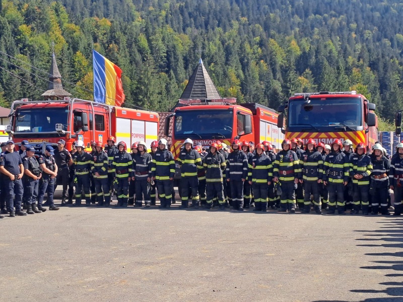 FOTO. Exercițiu ISU Neamț: Plan Roșu de intervenție pentru un incendiu la Mănăstirea Petru Vodă, ZCH NEWS - sursa ta de informații
