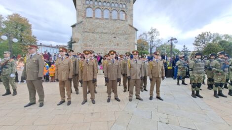 FOTO. Ziua Armatei Române la Piatra Neamț, ZCH NEWS - sursa ta de informații