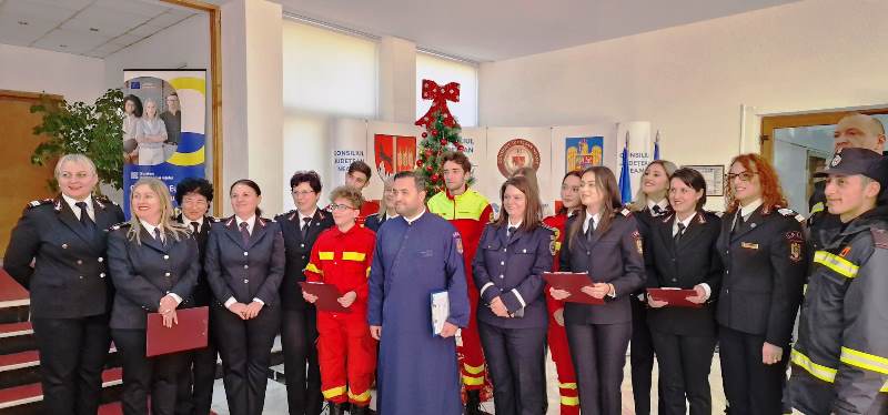 VIDEO. Colind milităresc la Consiliul Județean și Prefectura Neamț