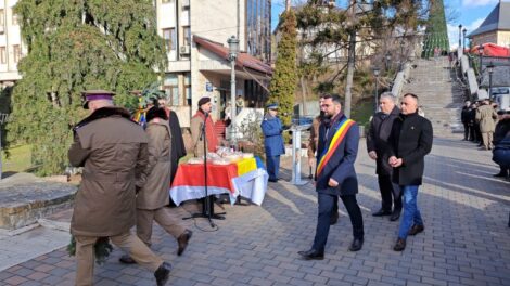 FOTO. Ceremonie militară la Piatra Neamț pentru comemorarea Zilei Victoriei Revoluției Române, ZCH NEWS - sursa ta de informații