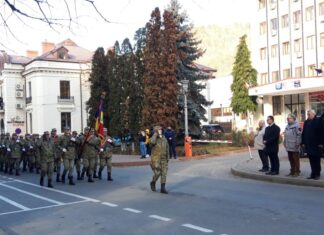 Ceremonie militară de Ziua Victoriei Revoluției Române și a Libertății