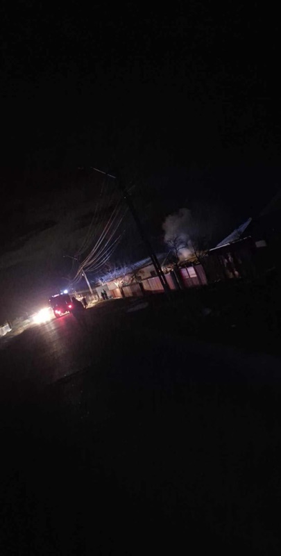 Știre actualizată. Incendiu devastator la Moldoveni: un bărbat a murit carbonizat, ZCH NEWS - sursa ta de informații