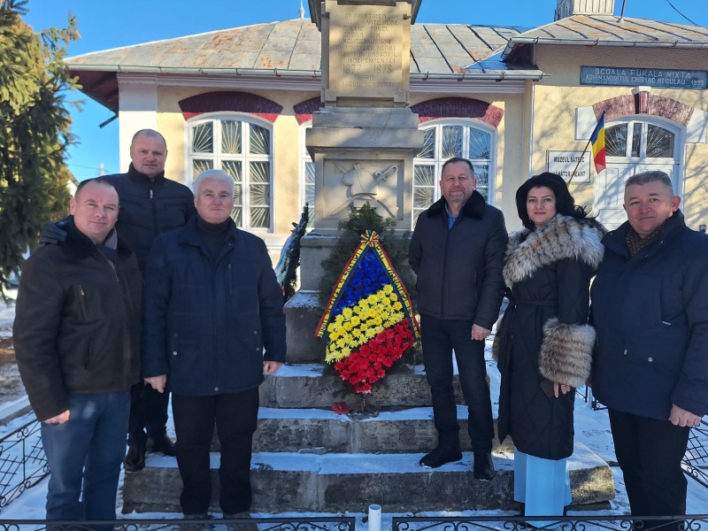 FOTO. Organizația PNL Vânători a marcat Ziua Unirii Principatelor Române, ZCH NEWS - sursa ta de informații