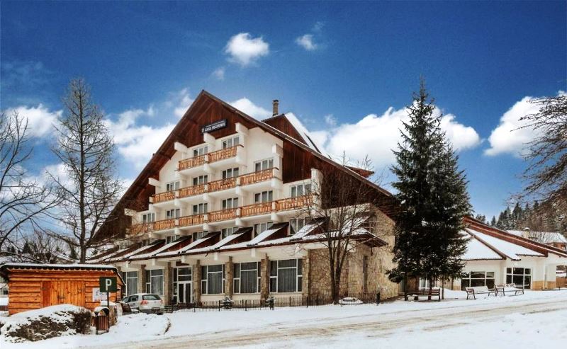 Mitropolia Moldovei vrea să investească masiv în obiectivele pe care le are în Staţiunea Durău