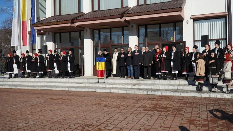 FOTO. Ziua Unirii Principatelor Române sărbătorită și la Târgu-Neamț, ZCH NEWS - sursa ta de informații