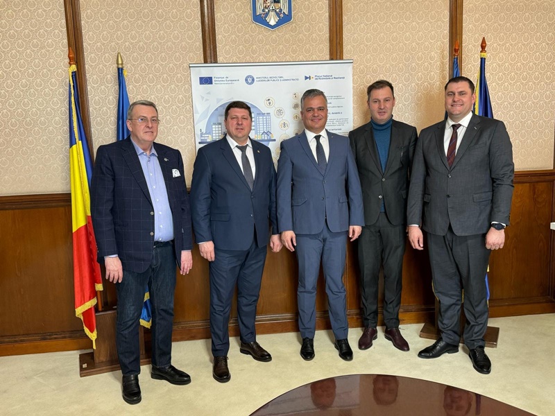 George Lazăr, președintele PNL Neamț: „Au fost semnate încă două contracte de finanțare pentru județul Neamț”
