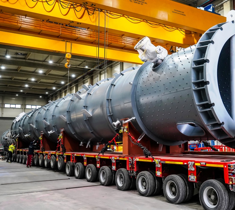 Premieră pe piața industrială din România: COMES SA livrează, astăzi, două reactoare de hidrogenare de 200 de tone, ZCH NEWS - sursa ta de informații