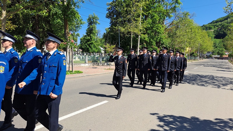 FOTO. Ceremonia militară de Ziua Independenței Naționale a României la Piatra Neamț, ZCH NEWS - sursa ta de informații