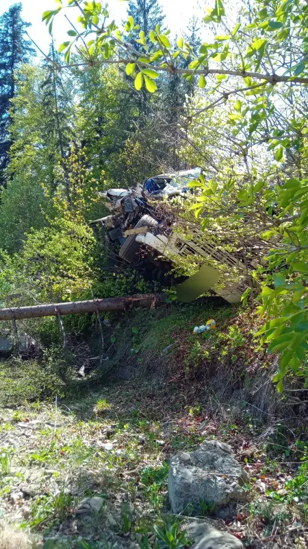 camion în râpă