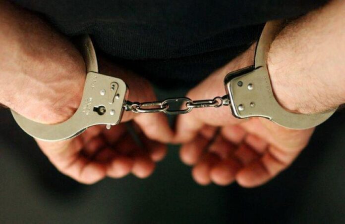 catuse Bărbat urmărit internațional, prins de polițiștii din Neamț