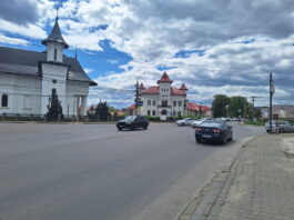 Sens giratoriu în intersecția Humulești
