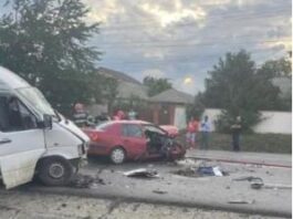 Actualizare O persoană a murit și alte patru au fost rănite într-un accident foarte grav