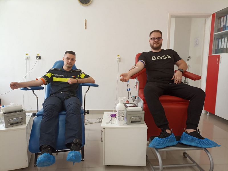Polițiștii din Neamț donează sânge pentru a salva vieți, ZCH NEWS - sursa ta de informații