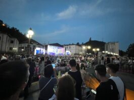 VIDEO. Armonii baroce și energie pop-rock la Piatra Neamț