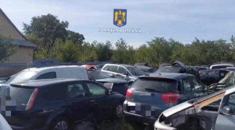 Parc ilegal de dezmembrări auto