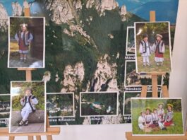 FOTO. Expoziție de fotografie „Drumul către rădăcini” la CJ Neamț