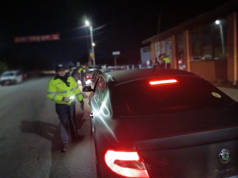 Razie de amploare a poliției în Roznov