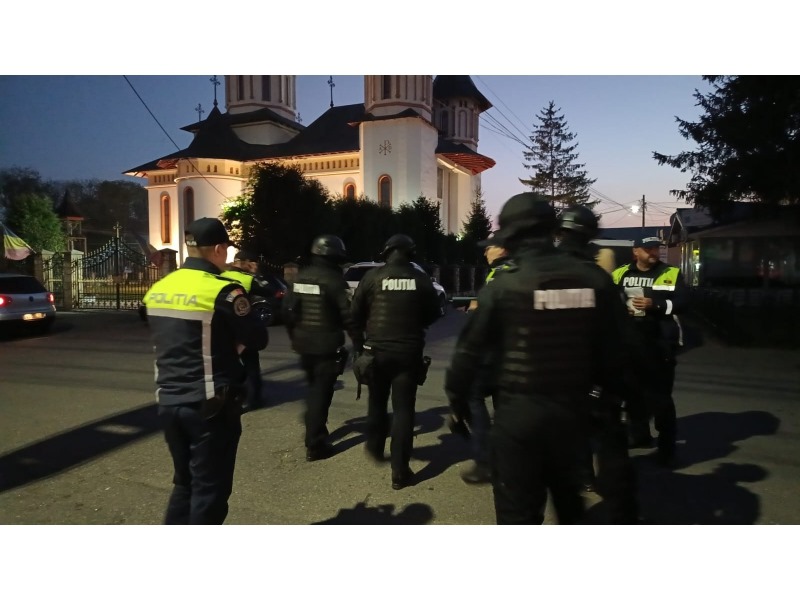 Razie de amploare a poliției în Roznov