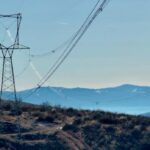 Guvernul prelungește plafonarea prețurilor la energie electrică și gaze naturale