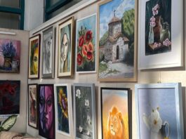 Lansare de carte și expoziție de pictură la Biblioteca Județeană „G.T. Kirileanu“ Neamț Lansare de carte și expoziție de pictură la Biblioteca Județeană „G.T. Kirileanu“ Neamț