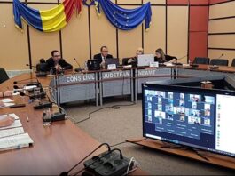 Neamț. Bugetul județului votat online, fără amendamente în ședință, cu mulți consilieri care s-au retras de la vot