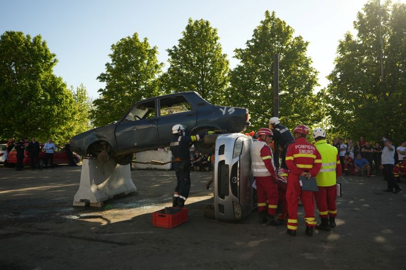 Video-foto. Salvatorii nemțeni, pe podium la etapa zonală a Competiției Naționale de Descarcerare și Prim Ajutor Calificat