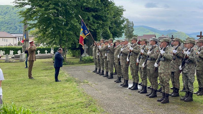 FOTO. Ziua Eroilor marcată la Piatra Neamț