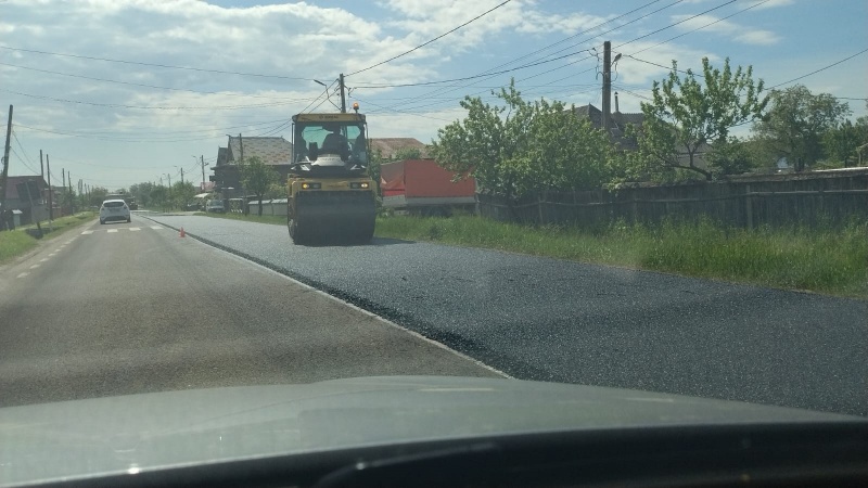 Video-foto. Atenție șoferi! Lucrări pe DN 15 C Bălțătești – Bodești, se circulă pe un singur sens de mers