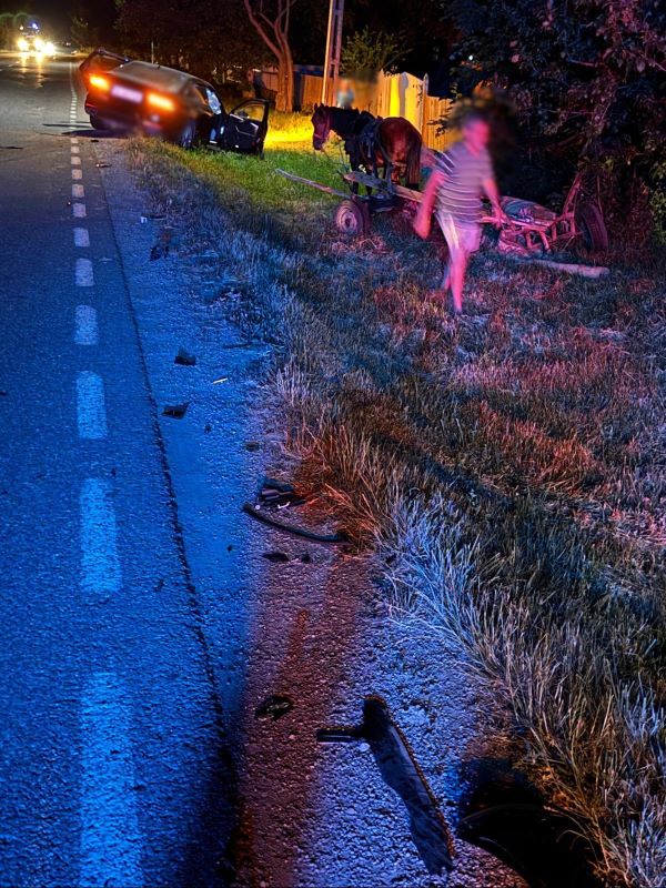 FOTO. Tată și fiica de 10 ani răniți într-un accident la Tupilați