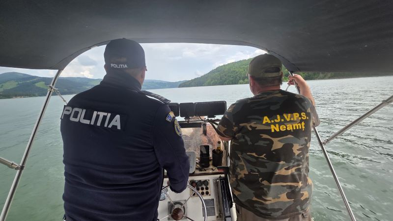 FOTO. Acțiuni împotriva braconajului la Neamț. Plase ilegale confiscate, sancțiuni și un dosar penal