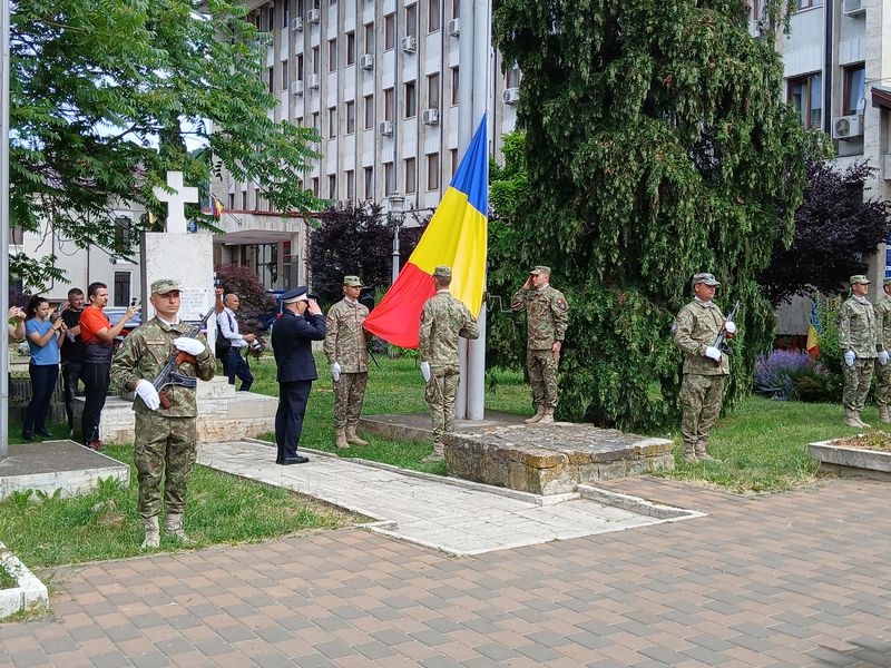 FOTO. Ziua Drapelului Național al României la Piatra Neamț