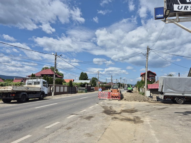 Lucrări de extindere a rețelei de apă și canalizare în comuna Vânători-Neamț_2