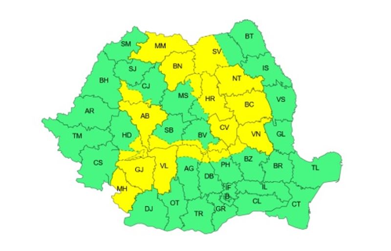 Cod galben de instabilitate atmosferică în trei județe din nord-estul țării