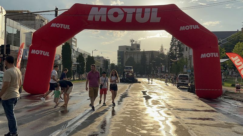 FOTO. Prima zi a Tuning Fest Piatra-Neamț