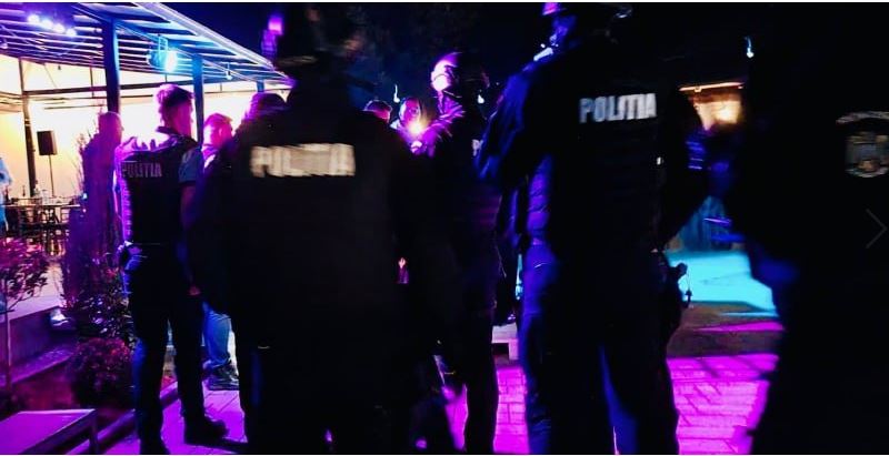 Iași. Razie a poliției cu mascații în cluburi, discoteci și baruri: amenzi de peste 10.000 de lei!