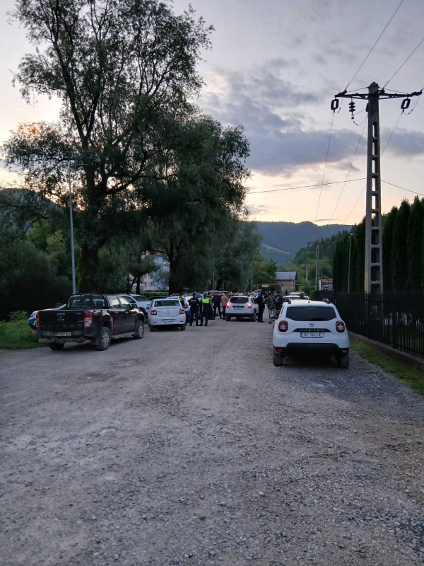Știre actualizată. Minor dispărut într-o pădure din Bicaz-Chei. Copilul a fost găsit 3 Știre actualizată. Minor dispărut într-o pădure din Bicaz-Chei. Copilul a fost găsit