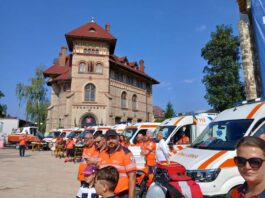 Știre actualizată. Parada ambulanțelor din toată țara la Piatra Neamț