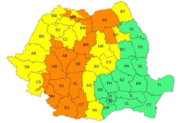 Noi avertizări meteo pentru regiunea de Nord Est