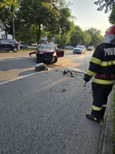 Știre actualizată. Persoană rănită într-un accident la Roman
