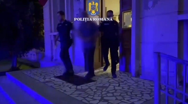 Bacău. Bărbat arestat după ce și-a lovit soția cu un par