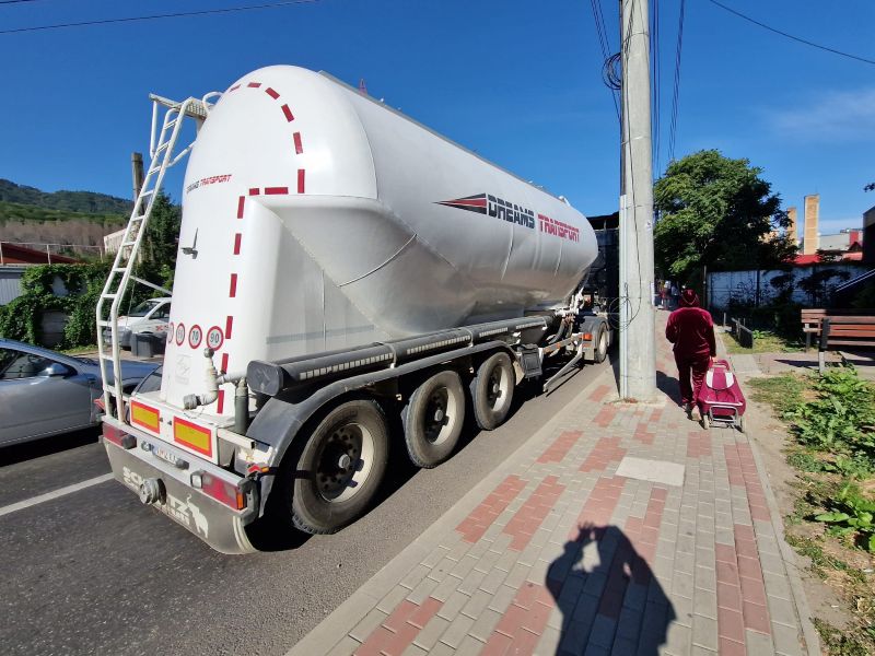 Coridor de imobilitate în Piatra Neamț 3 Coridor de imobilitate în Piatra Neamț