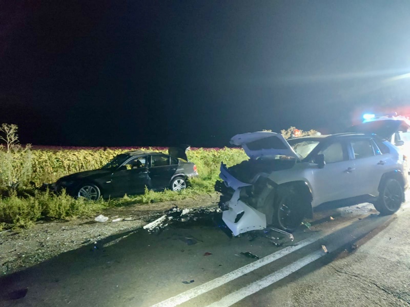 Botoșani. Un tânăr și-a pierdut viața, alte cinci persoane rănite într-un accident
